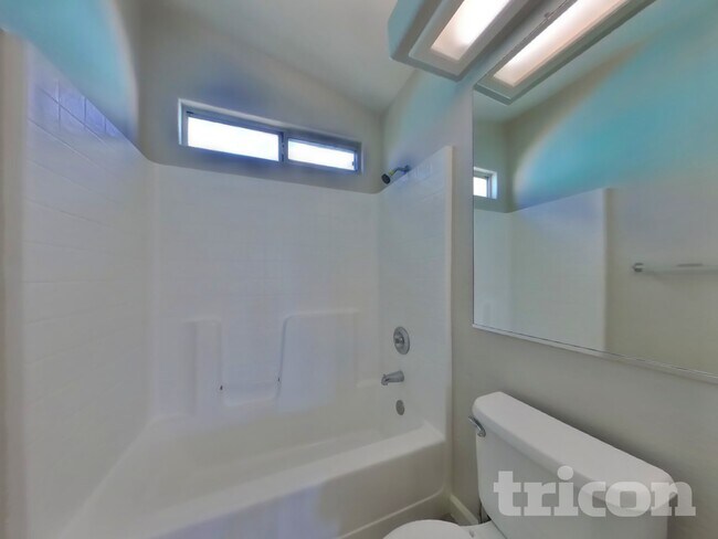 Building Photo - 4149 Shandwick Dr