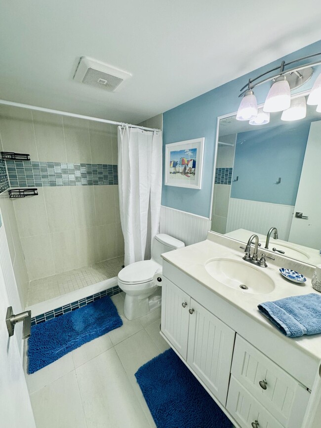 Building Photo - 420 Celestial Way