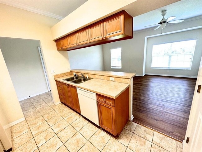 Building Photo - 407 Eagle Pond Dr