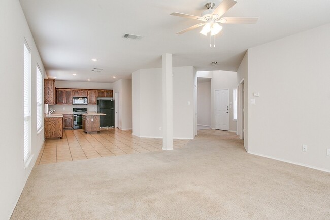 Building Photo - 5824 Melanie Ct