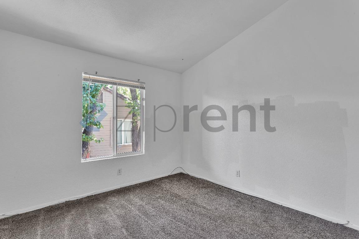Building Photo - Unit 241