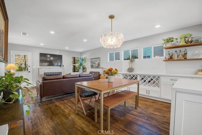 Building Photo - 22041 San Miguel St