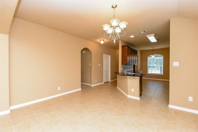 Building Photo - 26923 Glacier Creek Dr