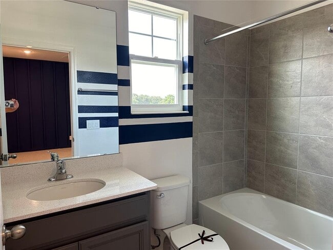 Building Photo - 7399 Mezzano Ln