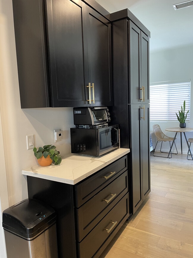 Building Photo - 12473 Gilmore Ave