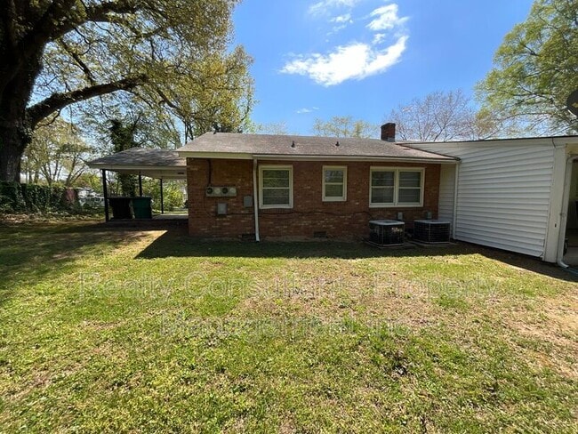 Building Photo - 1533 Beaucrest Ave