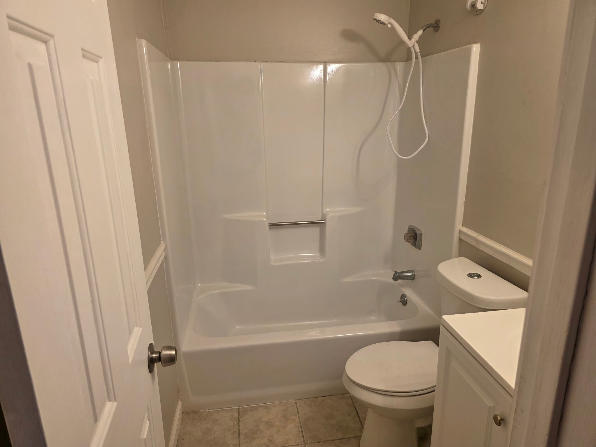 Master Bathroom - 9536 Winding Way Ln