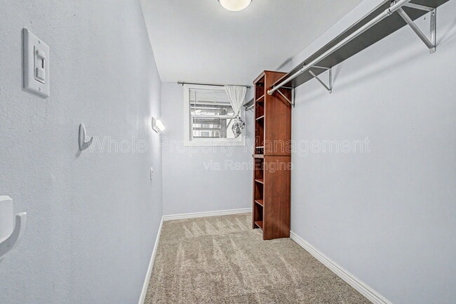 Building Photo - 4204 Hoyt St