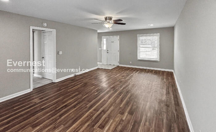 Building Photo - 122 Brawley Dr