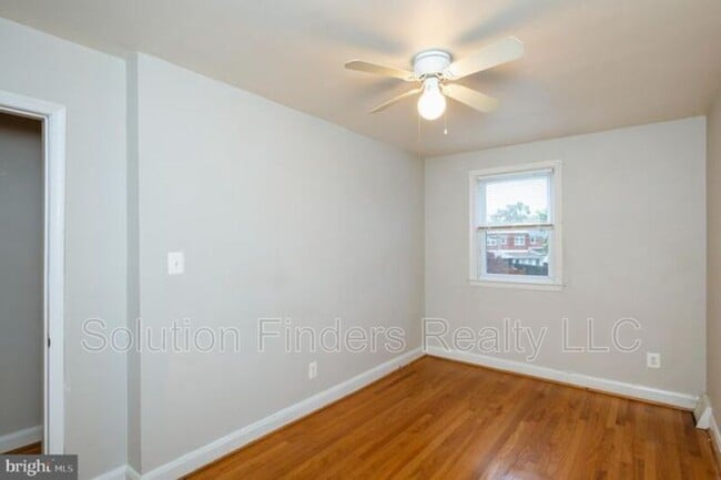 Building Photo - 2110 Coralthorn Rd