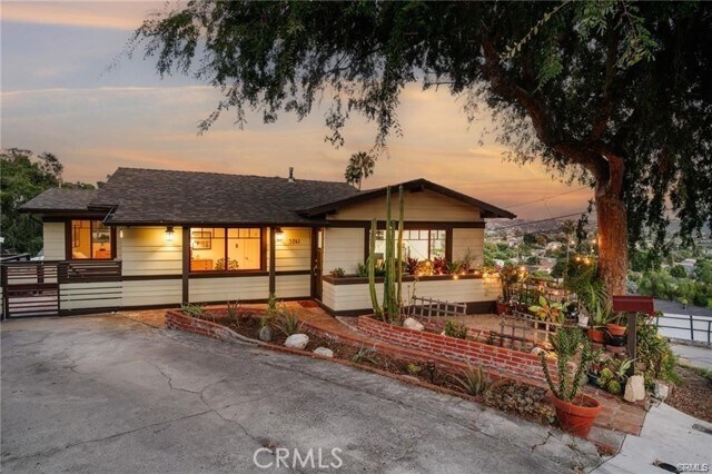 Primary Photo - 5241 Barker Dr
