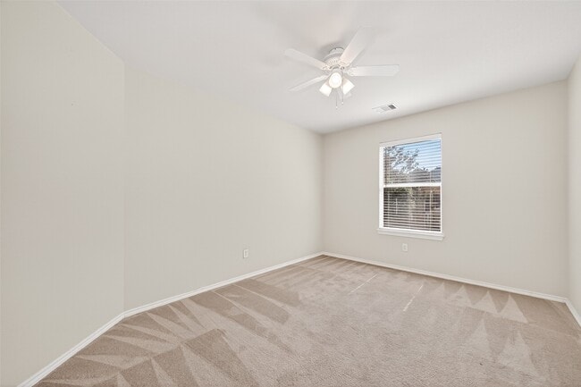 Building Photo - 17611 Haywood Oaks Dr