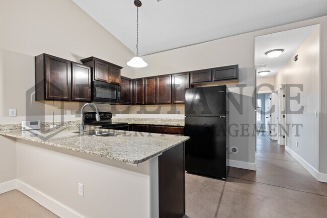 Building Photo - 3411 E Aster St