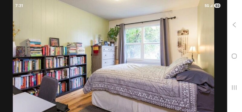 Building Photo - 1205 NE Killingsworth St