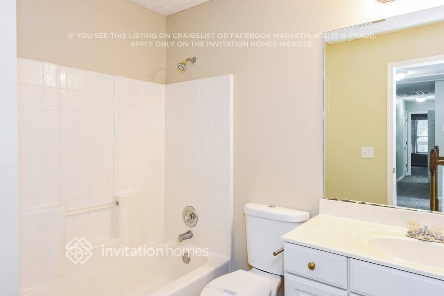 Building Photo - 2601 Dreux Ct