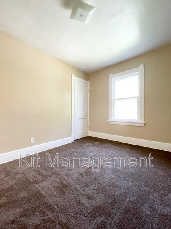 Building Photo - 3722 Homewood Ave