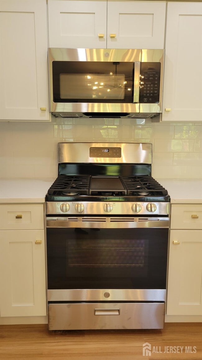 Building Photo - 138 Longfield Ct