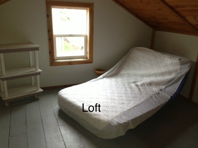 Building Photo - 1727 NE 17th St