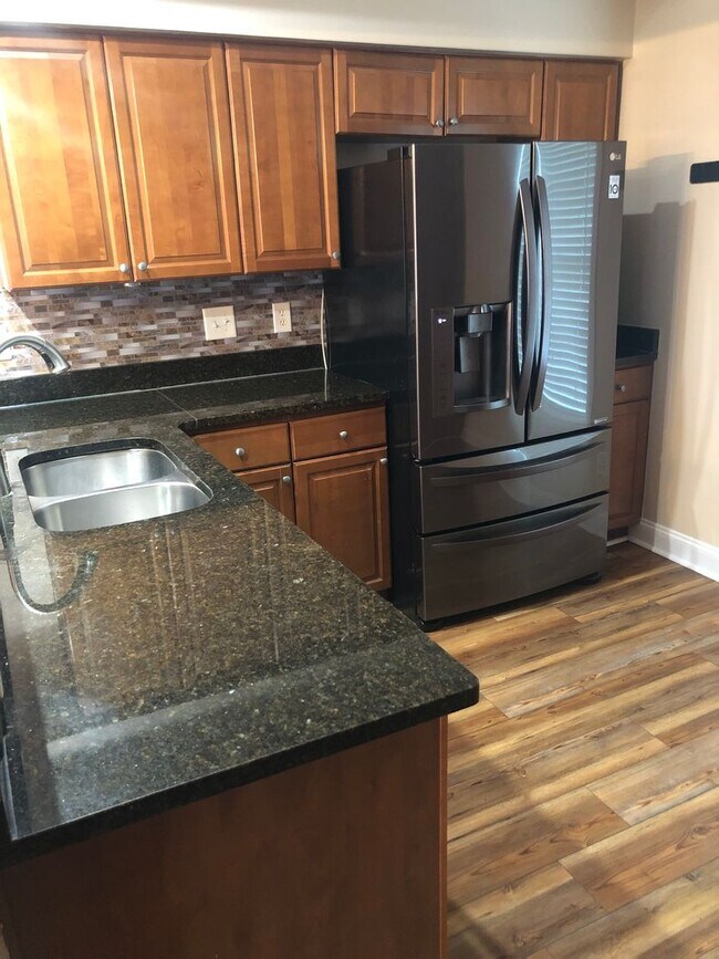 Building Photo - 3500 Van Slyke Rd