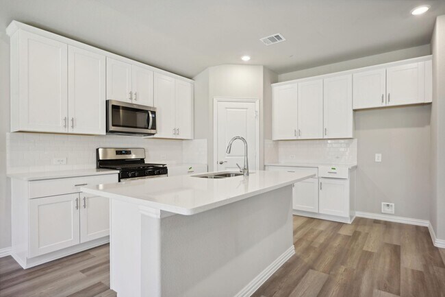 Building Photo - 2209 Dunbar Dr