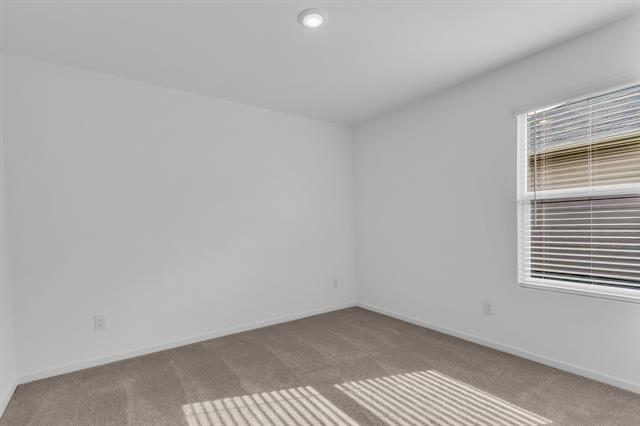 Building Photo - 11325 Rodeo Dr