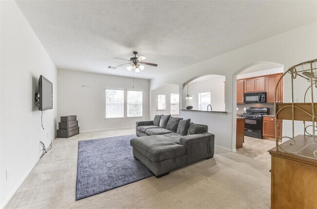 Building Photo - 2503 Blue Reef Dr