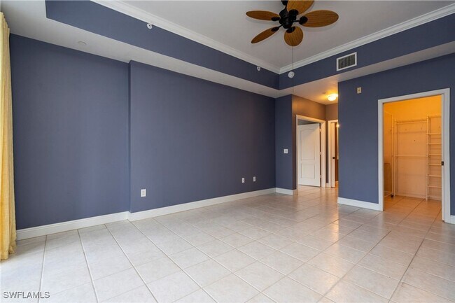 Building Photo - 14815 Laguna Dr