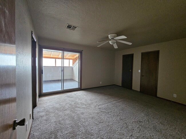 Building Photo - 3808 Quail Run Cir