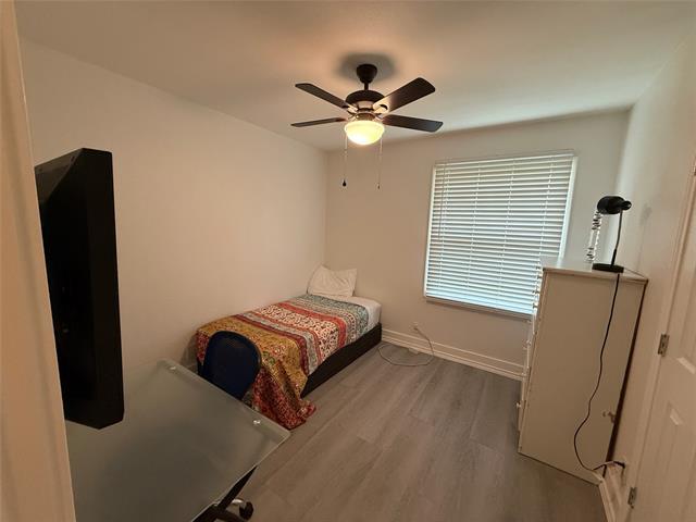 Building Photo - 819 Loganwood Ave