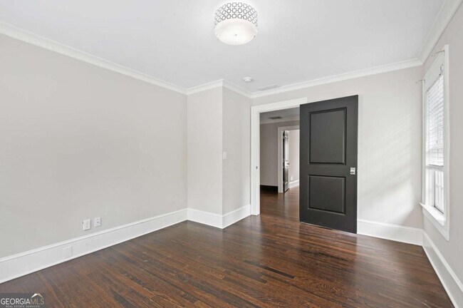 Building Photo - 1337 Briarcliff Rd NE