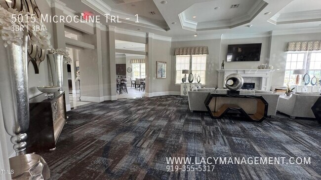 Building Photo - 5015 Microcline Trl