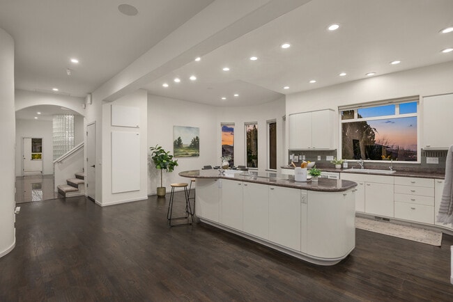 Building Photo - 1146 Country Ridge Dr