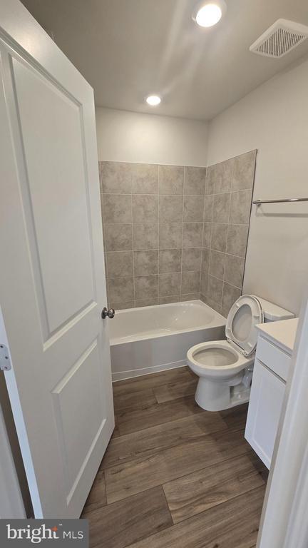 Building Photo - 59 Rolling Branch Dr