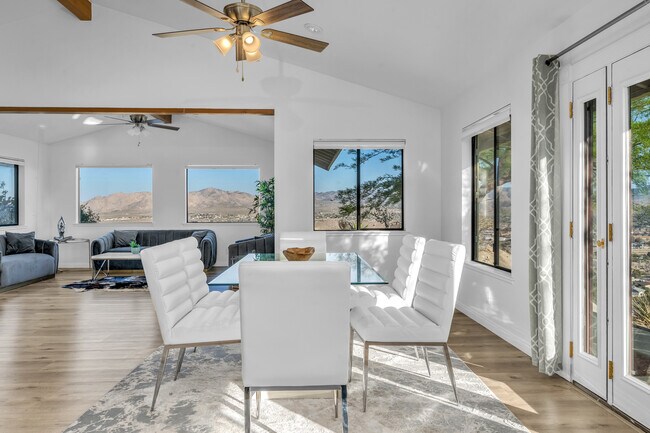 Building Photo - 57495 Buena Suerte Rd