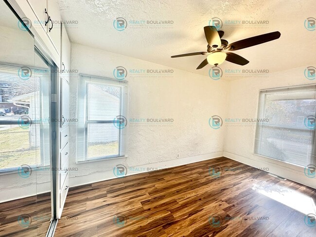 Building Photo - Charming 2-bedroom, 1-bathroom house near the Truckee river