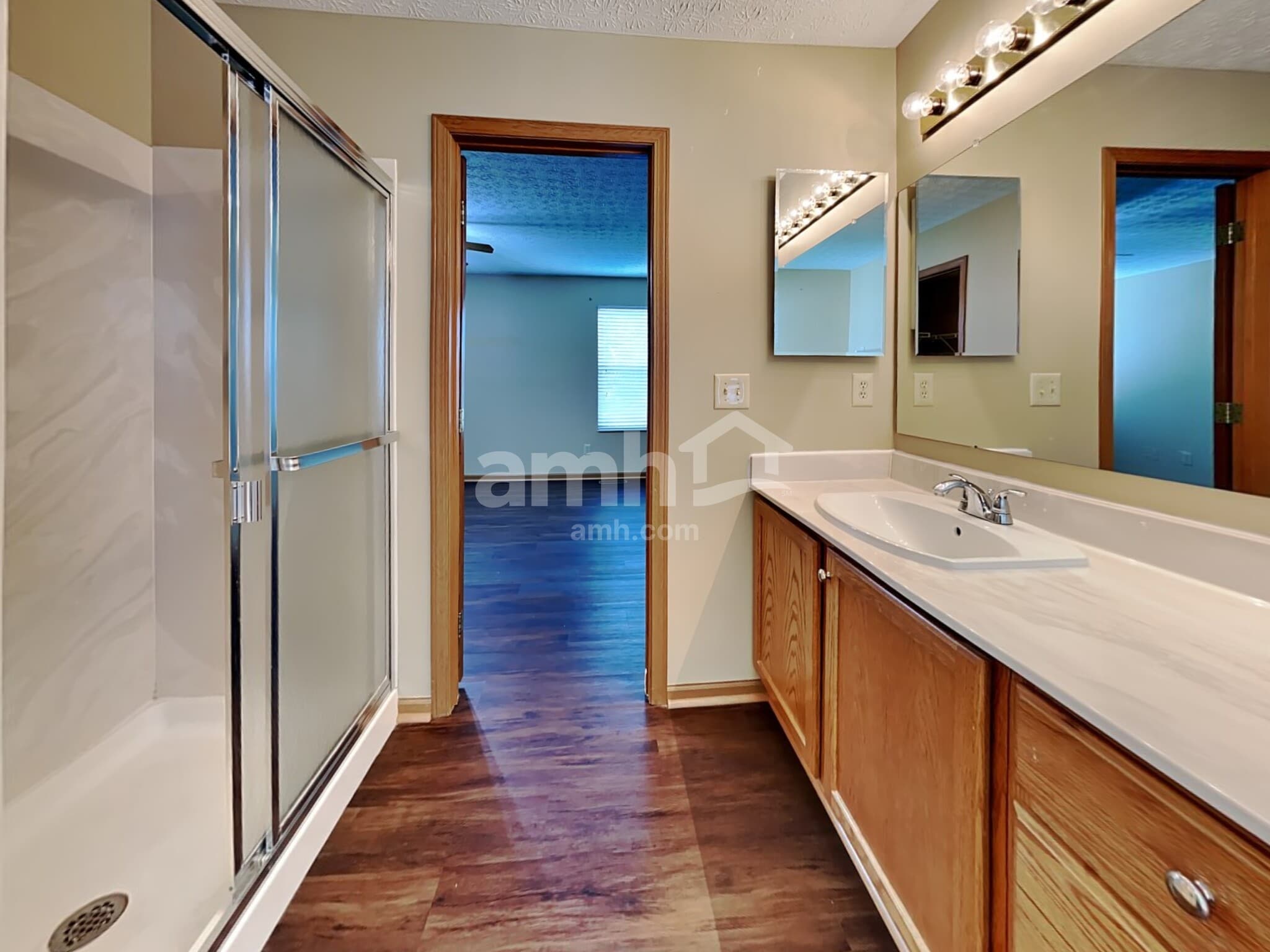 Building Photo - 1363 Wild Horse Dr