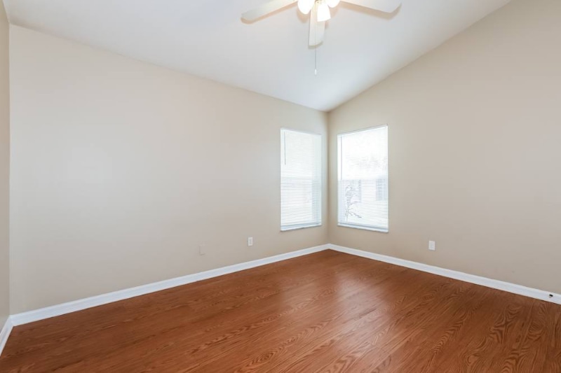 Building Photo - 10926 Brucehaven Dr