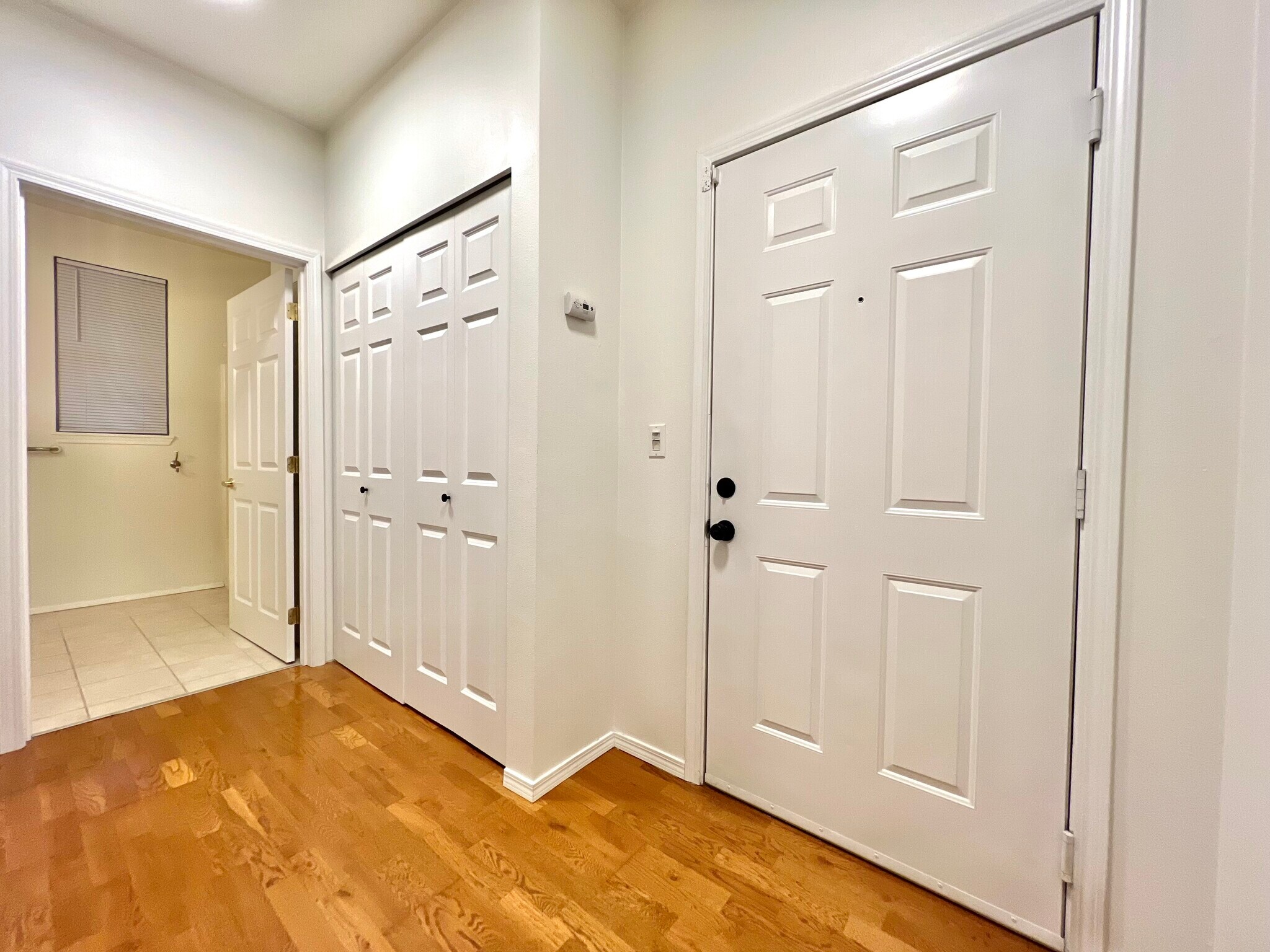 Entry way - 12712 Admiralty Way