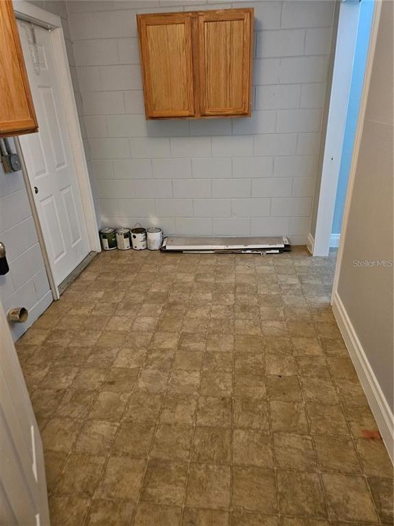 Building Photo - 375 Willow Song Ct