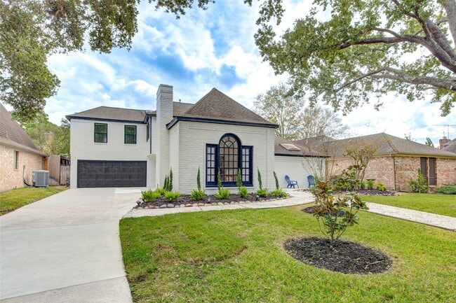 Building Photo - 1535 Hannington Dr