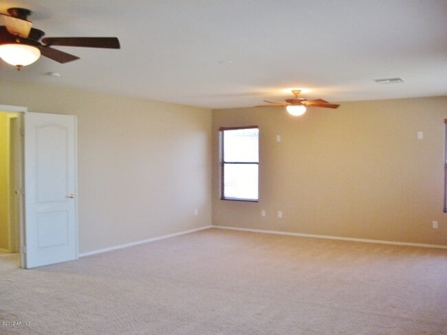 Building Photo - COMING SOON!! LOVELY 5-BEDROOM, 3-BATH GILBERT HOME