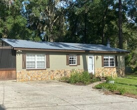Building Photo - 3/2 Rental In NE Ocala