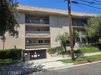 Building Photo - 335 N Adams St