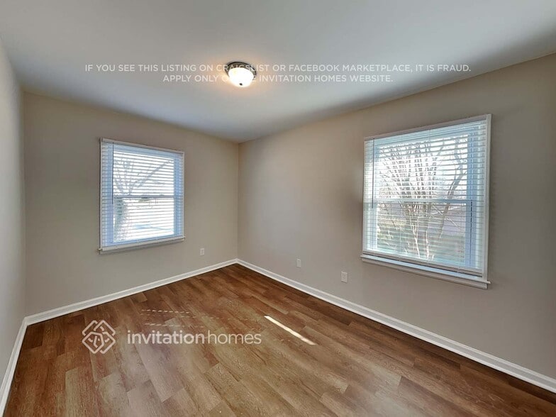 Building Photo - 9924 Starwood Dr