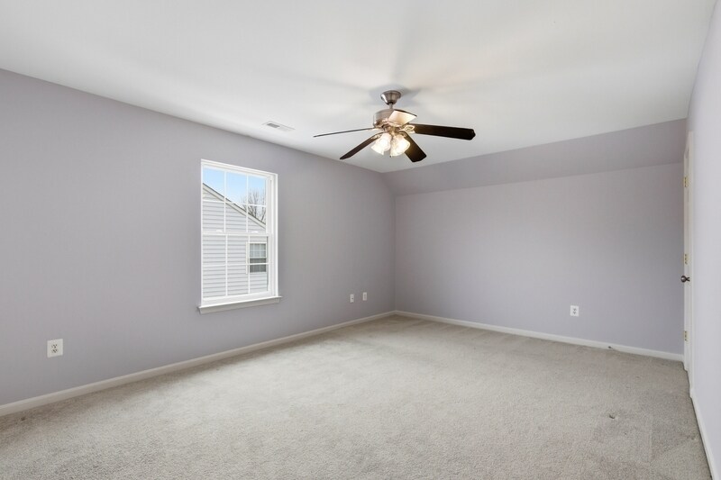 Building Photo - 1301 Waterview Way