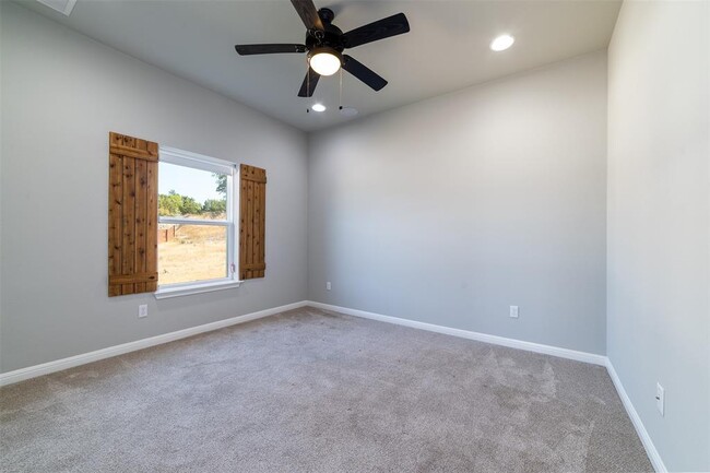 Building Photo - 109 Roseheath Ln