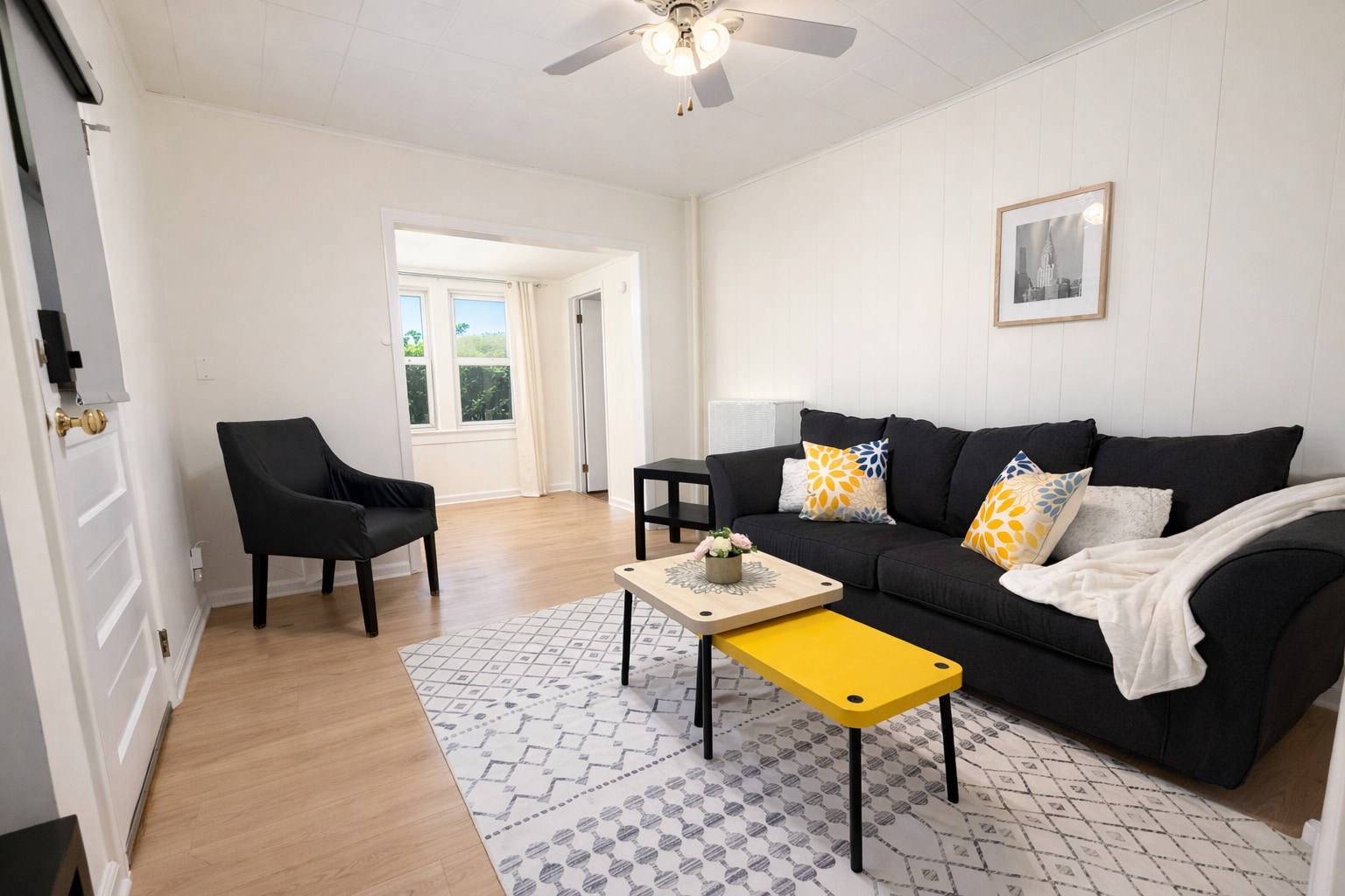 Living Room - View 2 - 131 Livingston Ave