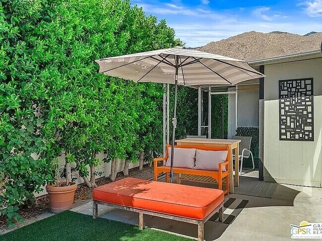 Building Photo - 313 Kona Ln