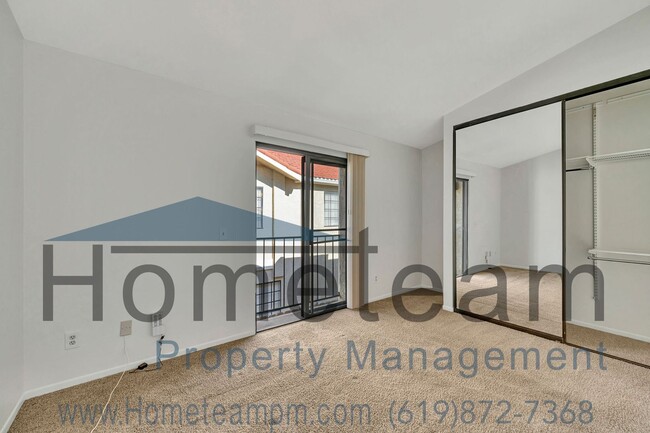 Building Photo - 2 BR/ 2 BA 1009 SQFT University Heights / ...