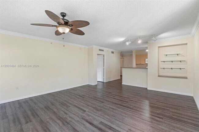 Building Photo - 1919 Van Buren St